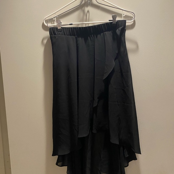 bebe Dresses & Skirts - Black Bebe high-low skirt. Size Small.